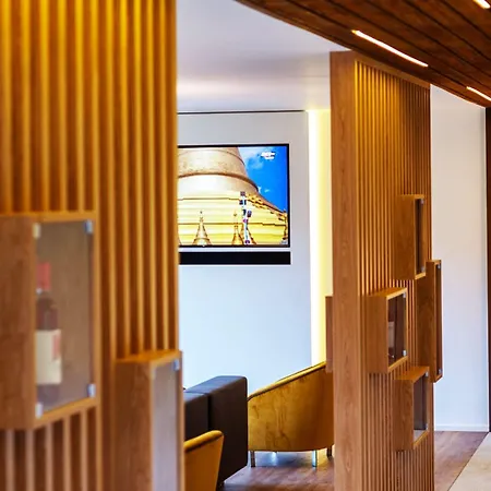 Agrinho & Geres Hotel