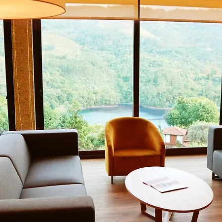 Agrinho & Geres Hotel 4*