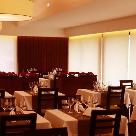 Agrinho & Geres Hotel 4*