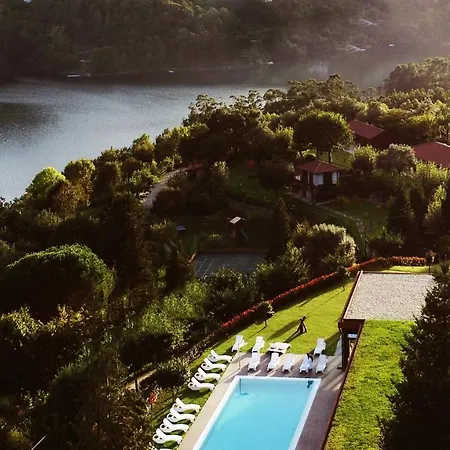 Agrinho Suites&spa Gerês Valdosende